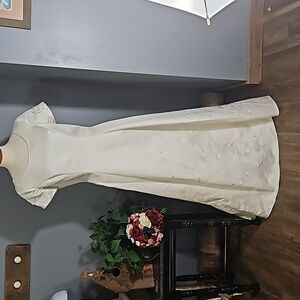 Eden Bridals,  size 18, wedding dress,  short sleeve , zippered back